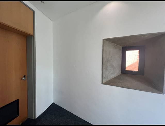 102M² OFFICE TO LET IN MELROSE ARCH